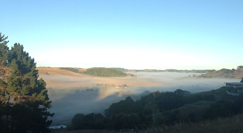 Pukeatua Farmstay Waimauku Buitenkant foto