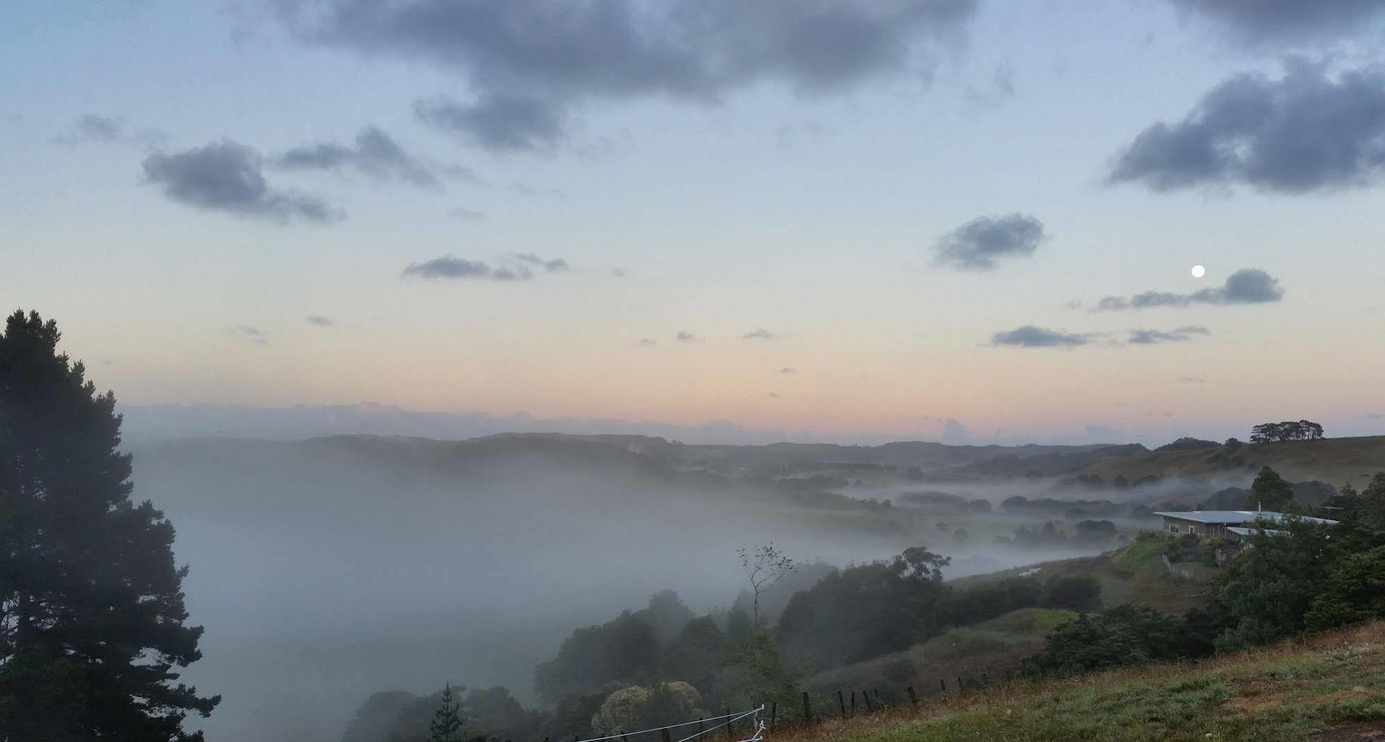 Pukeatua Farmstay Waimauku Buitenkant foto